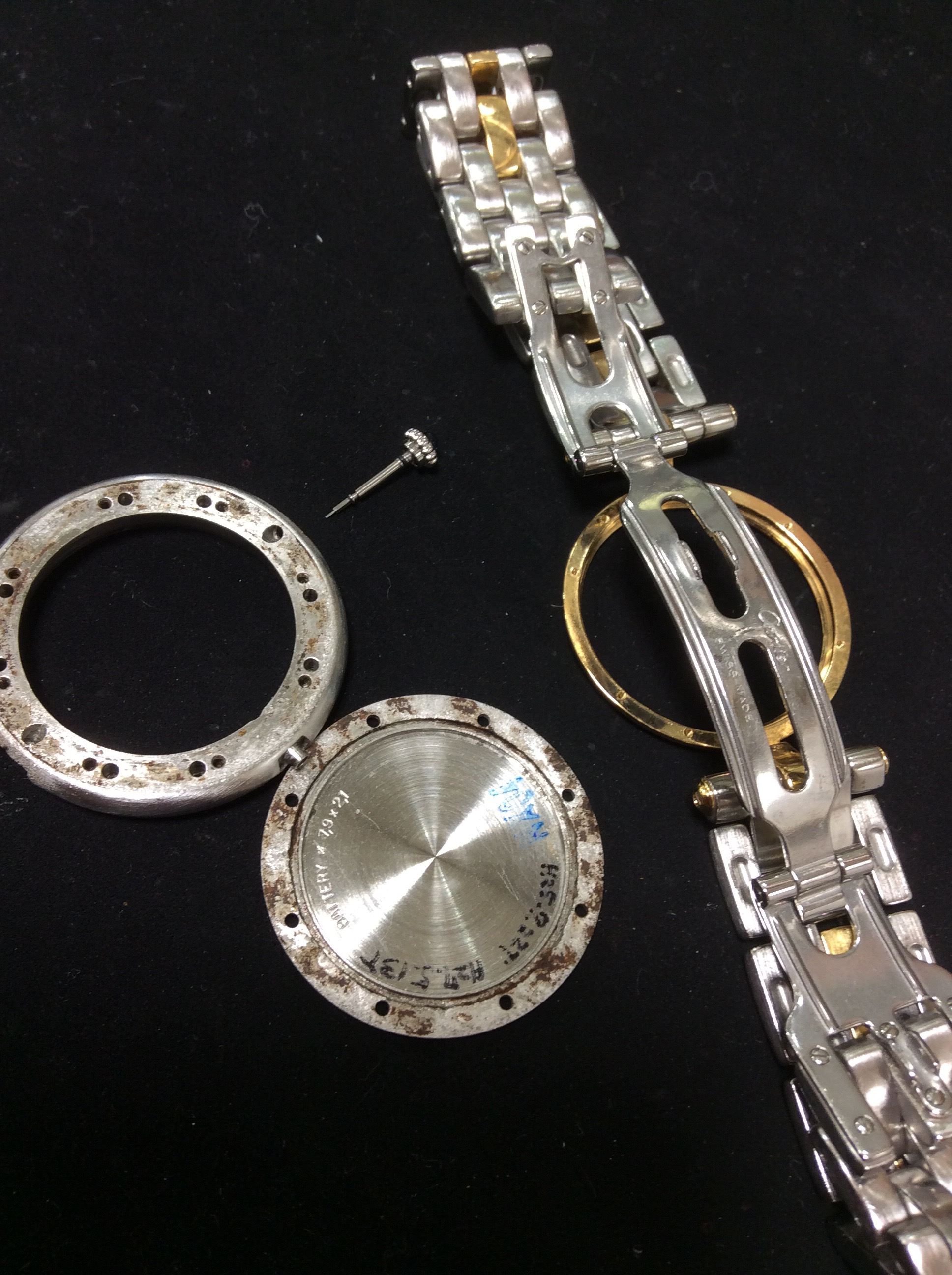 時計金属ベルトの修理