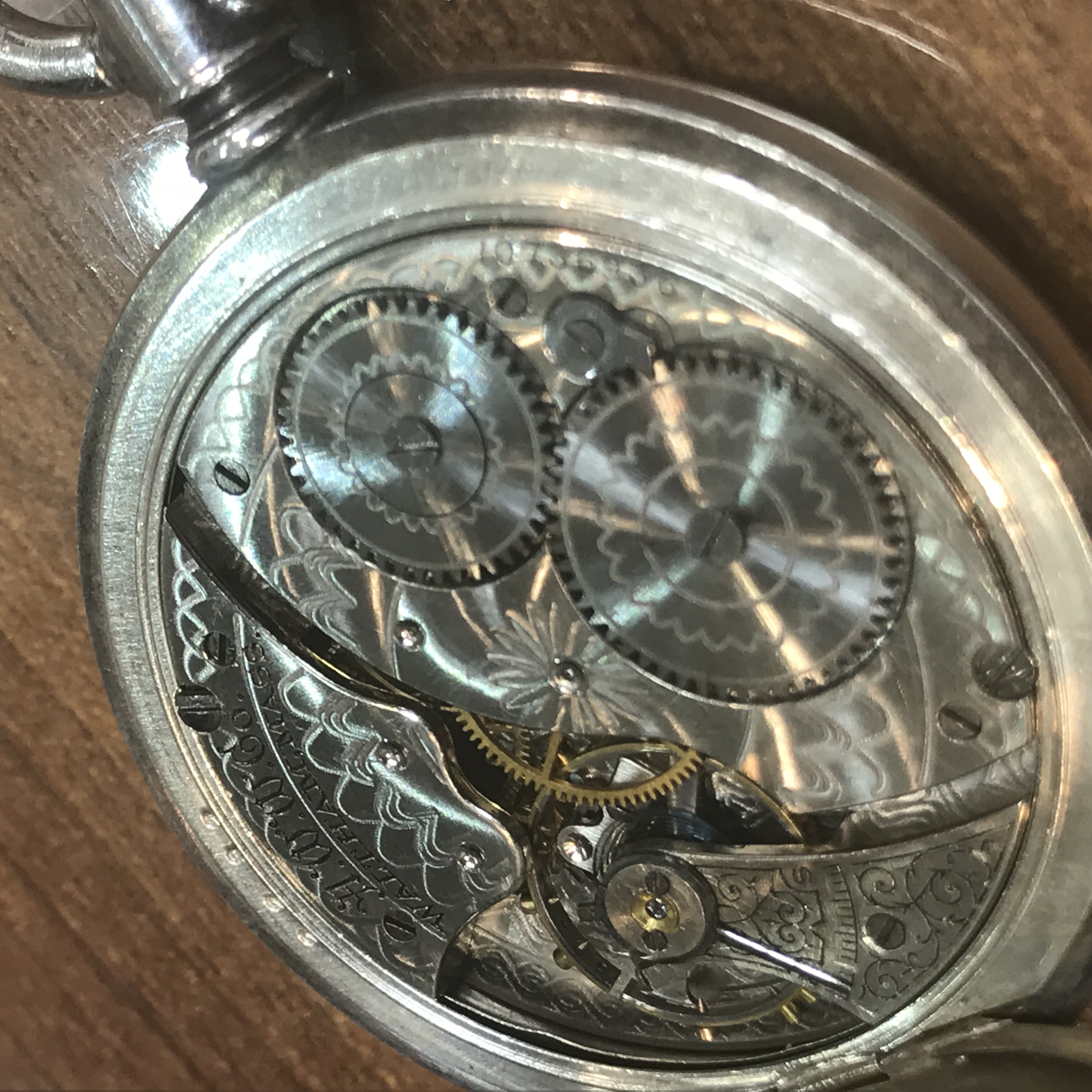 大切な懐中時計を修理したい！
