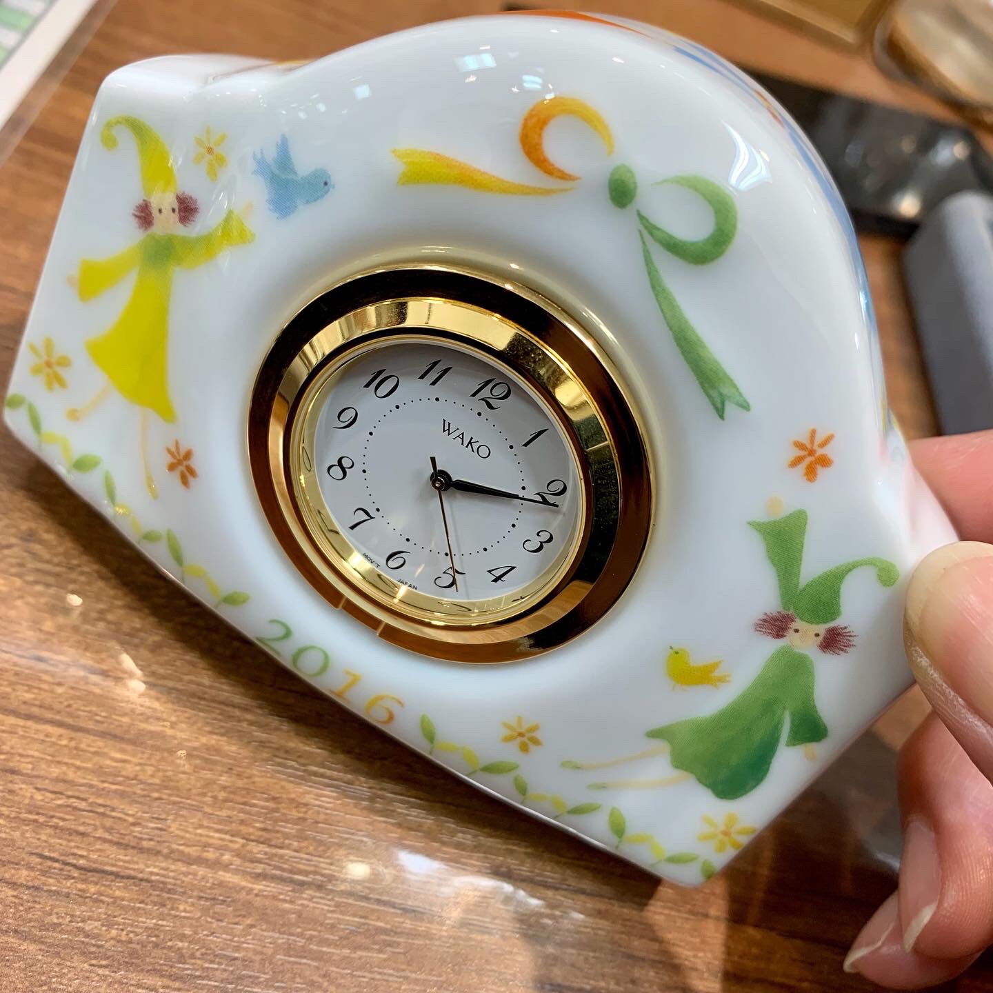 小さな時計の修理