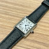 Cartierｶﾙﾃｨｴに黒桟革を合わせて