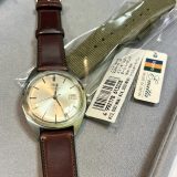 アンティーク時計にシェルコードバン